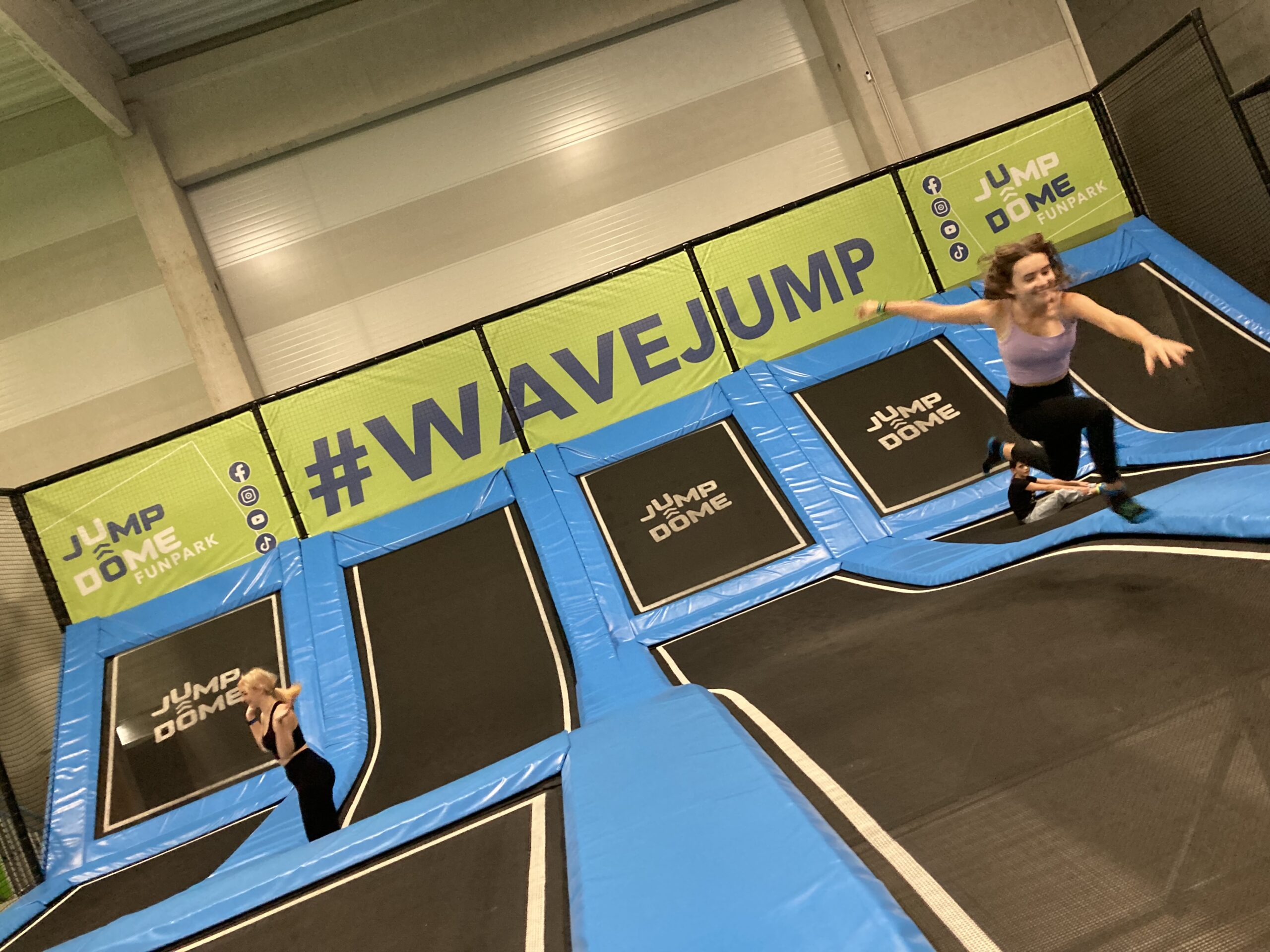 Ab in den JumpDome…